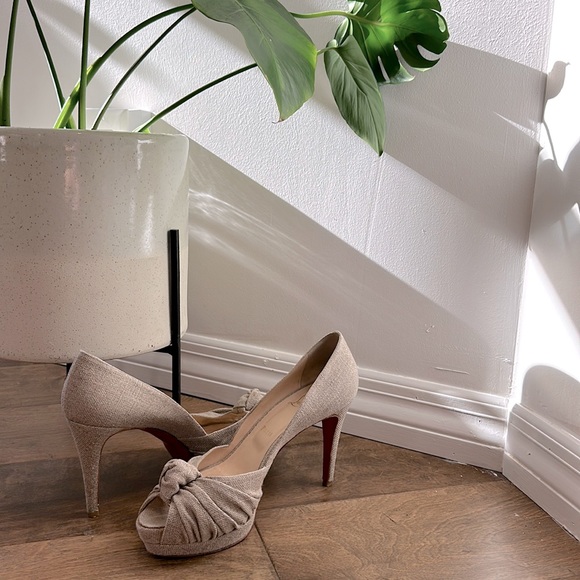 Christian Louboutin Shoes - Christian Louboutin Pumps (41)